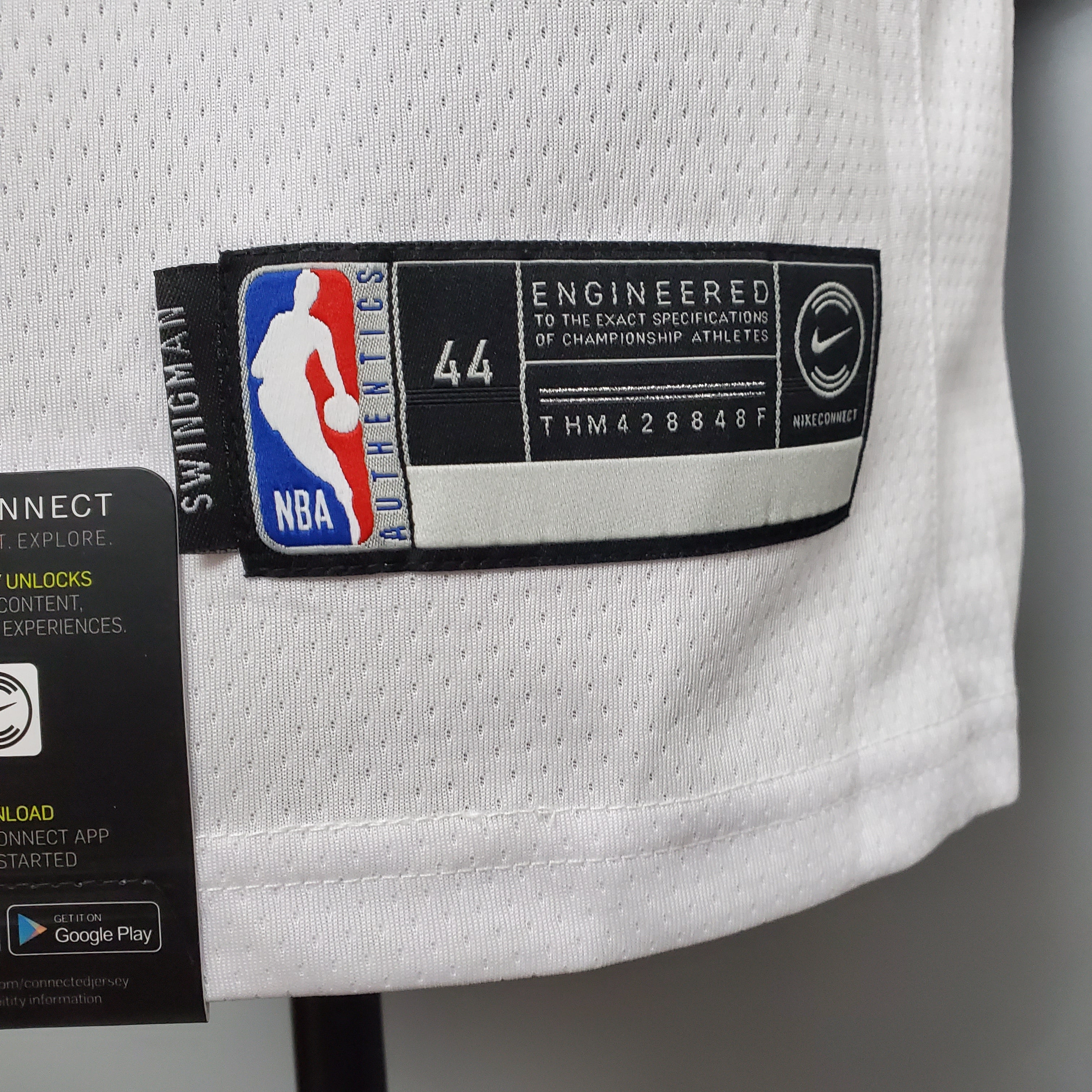 Regata NBA Los Angeles Lakers Branco (Escolha seu Jogador)