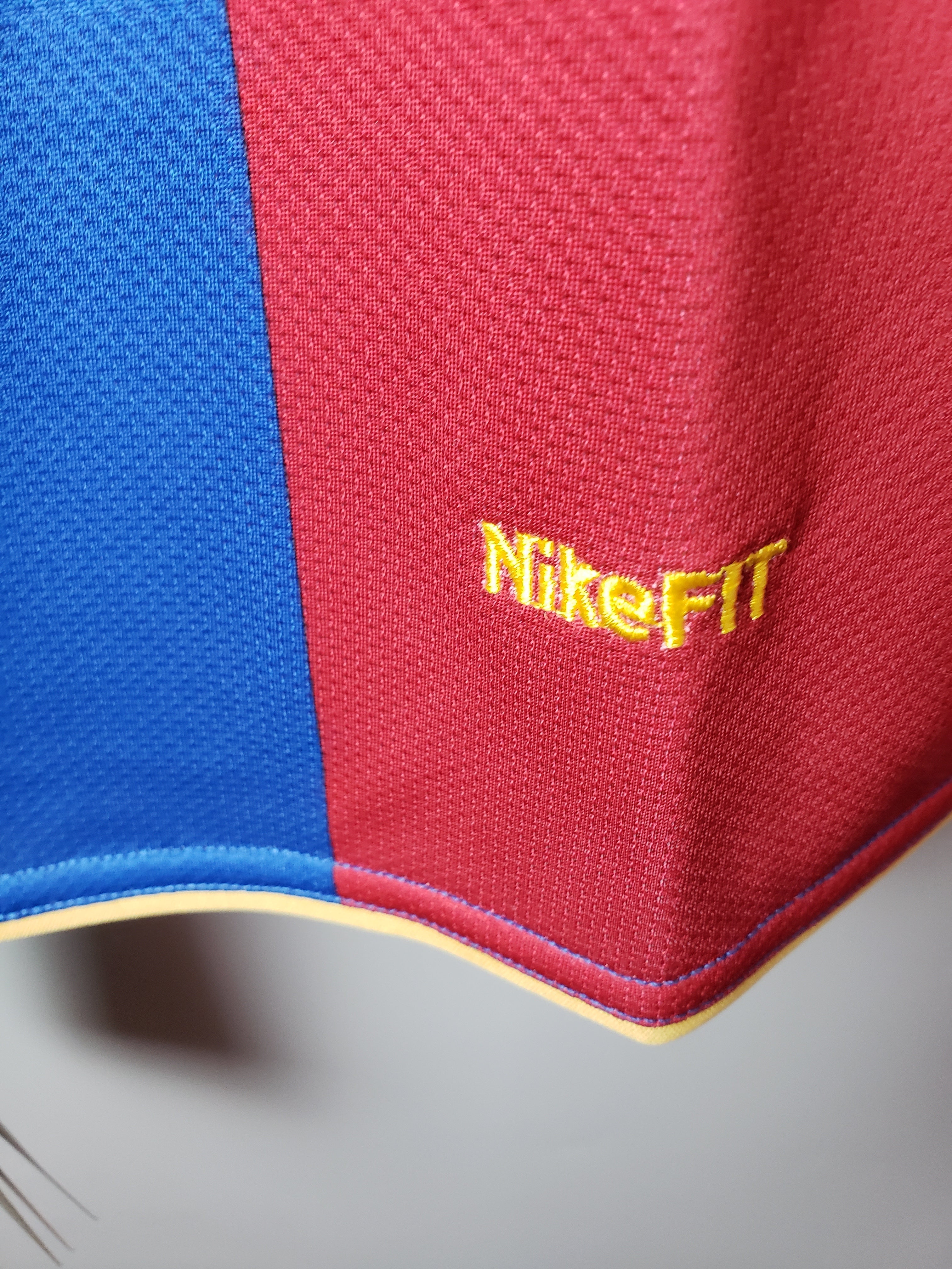 Camisa Retrô Barcelona 2007/08 Home Manga Longa