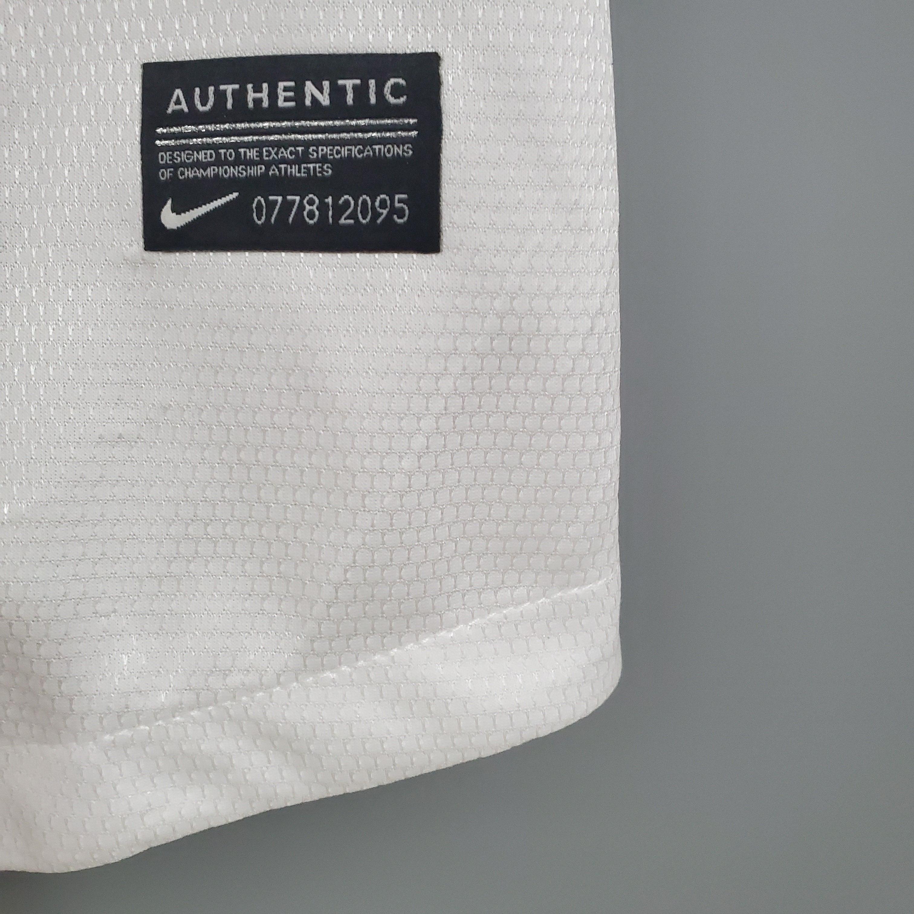 Camisa Retrô Seleção Portugal 2012/12 Away