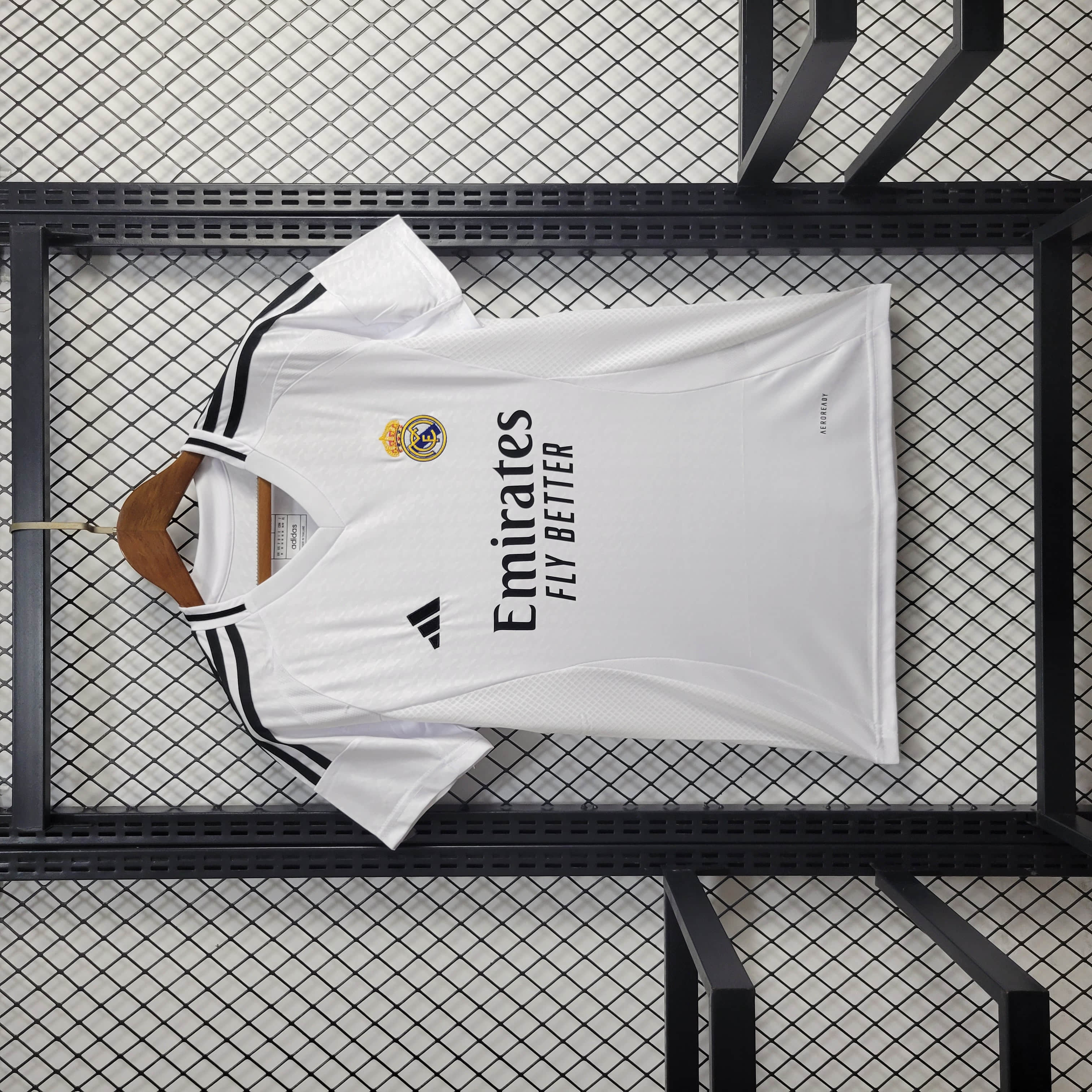 Camisa Feminina Real Madrid 2024/25 Home