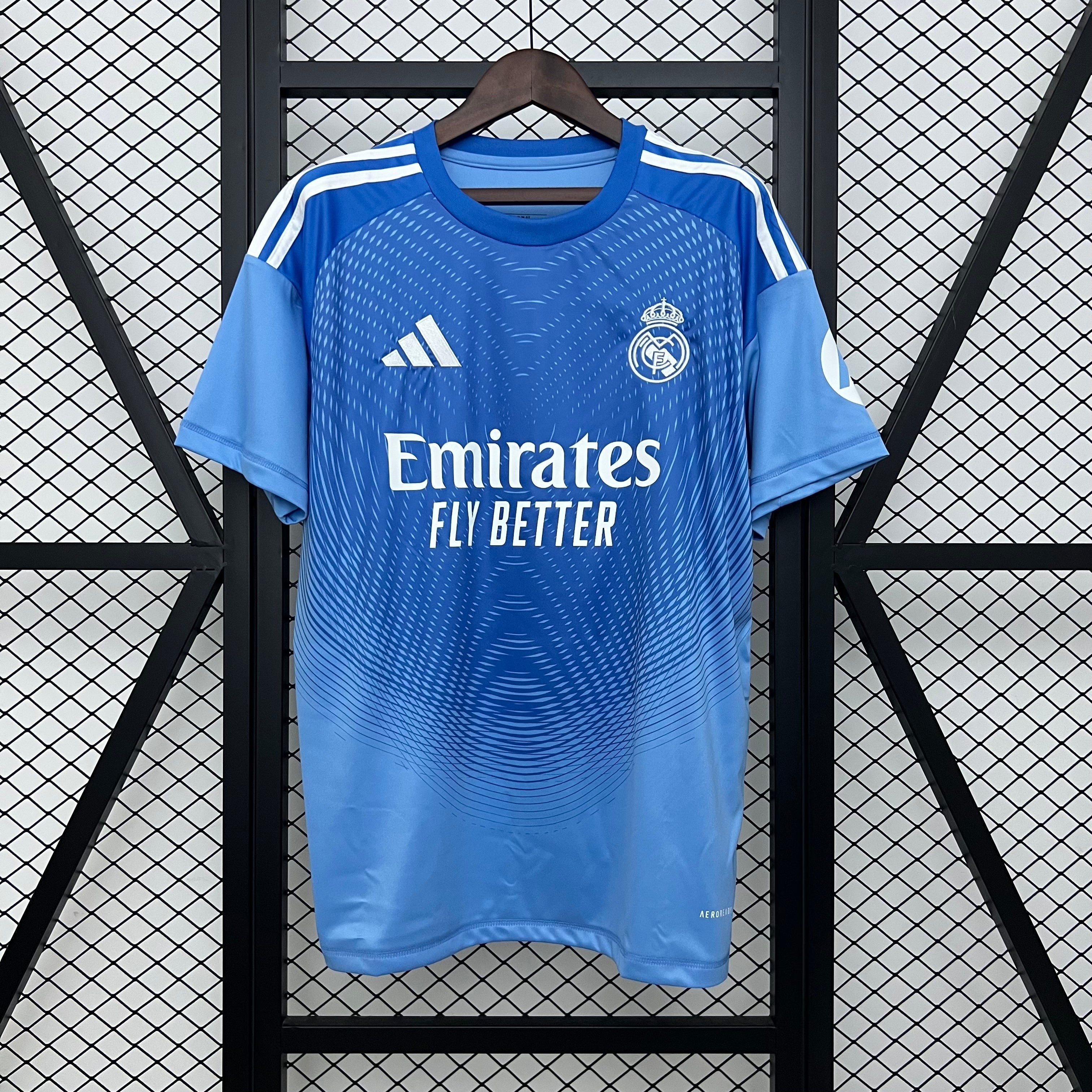 Camisa 25/26 Real Madrid Special Edition - Torcedor