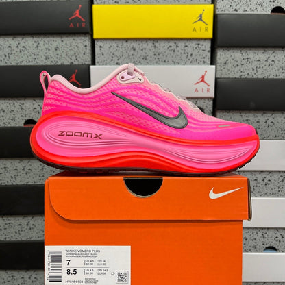 Air Zoom Vomero Plus Hyper Pink Bright Crimson pronta entrega