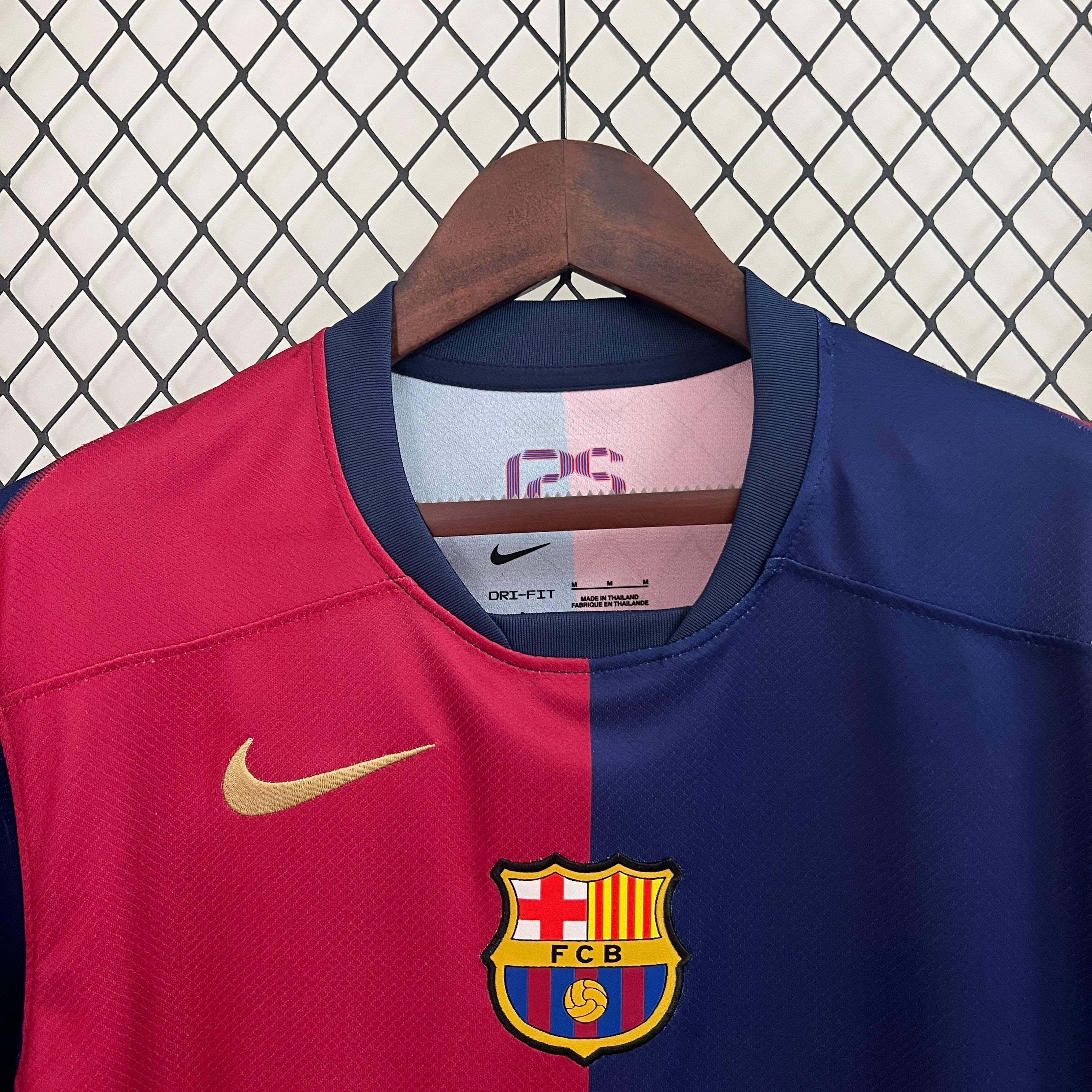 Camisa Barcelona 2024/25 Home travis scott