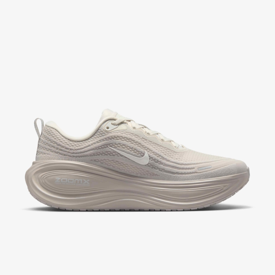 Air Zoom Vomero Plus Ligh Bone pronta entrega