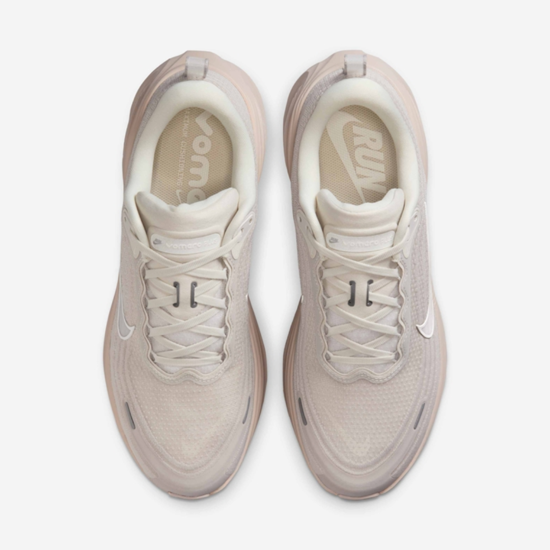 Air Zoom Vomero Plus Ligh Bone pronta entrega