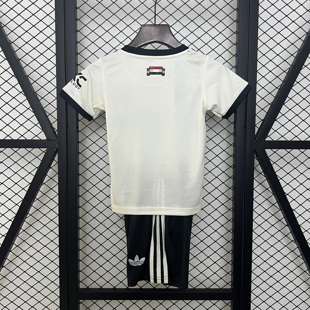 Conjunto Infantil Manchester United 2024/25 - Third