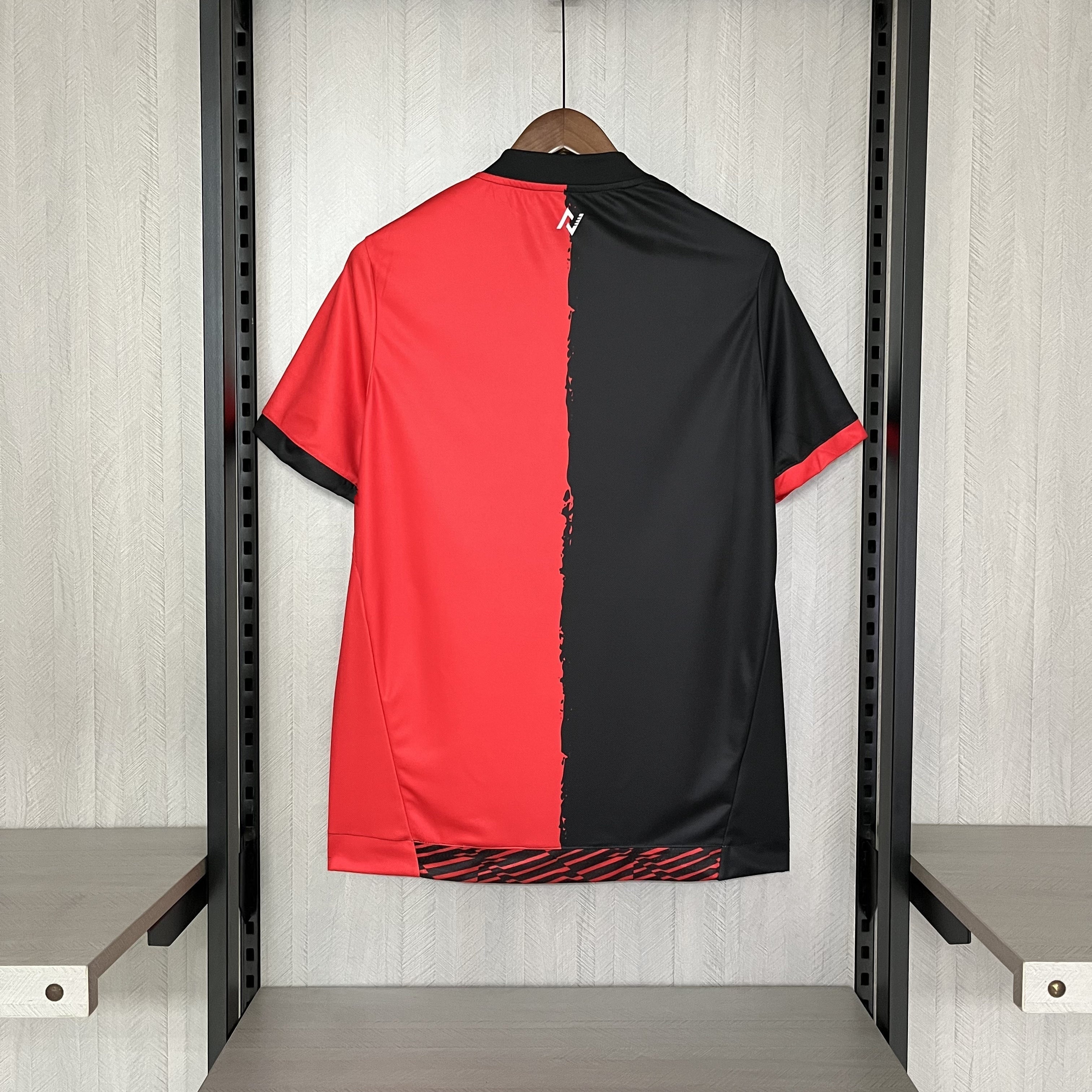 Camisa 25 26 Vitoria Home- Torcedor