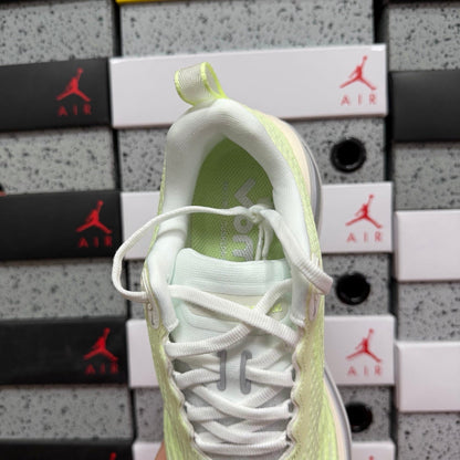 Air Zoom Vomero Plus Barely Volt