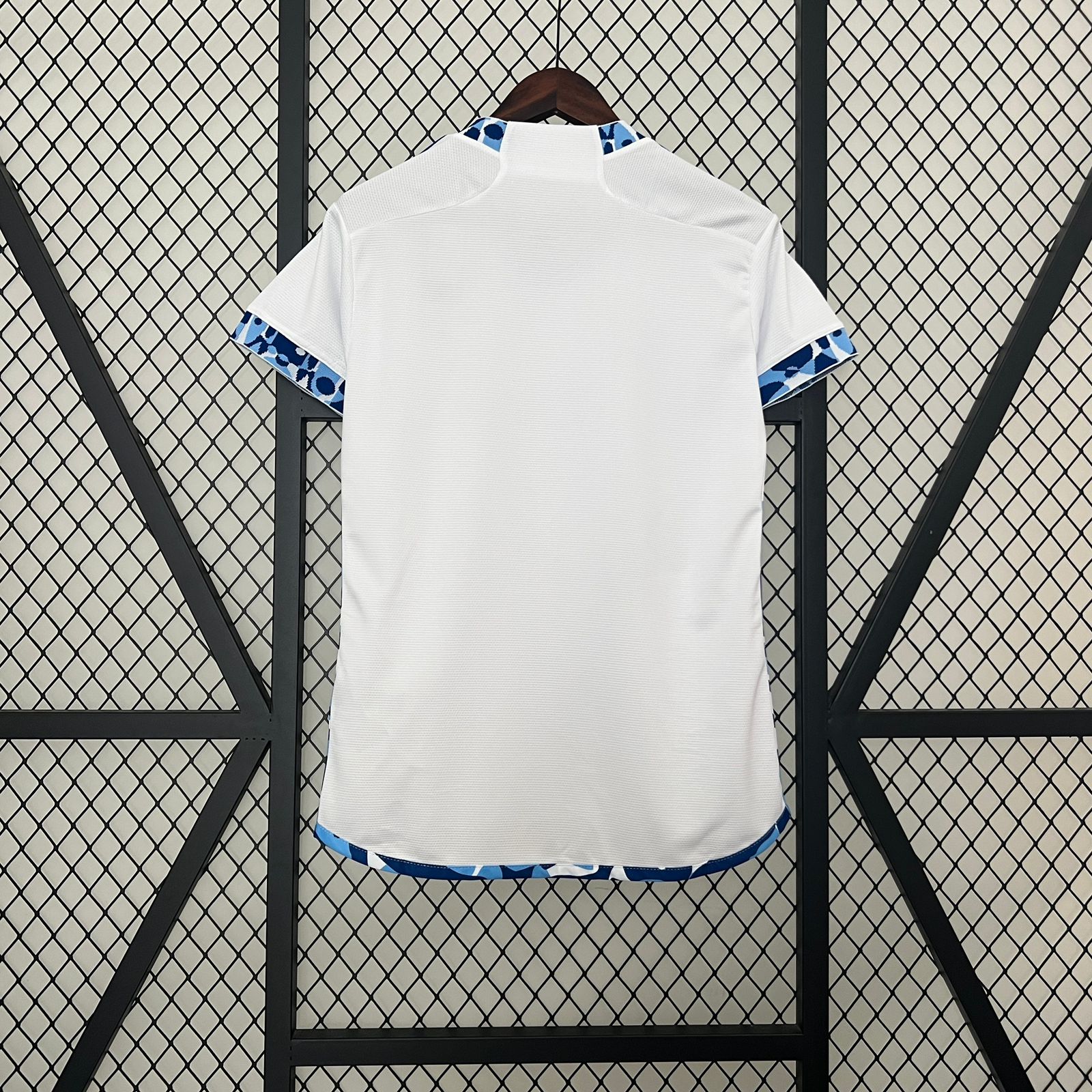 Camisa Cruzeiro Away 24/25 - Adidas Versão feminina