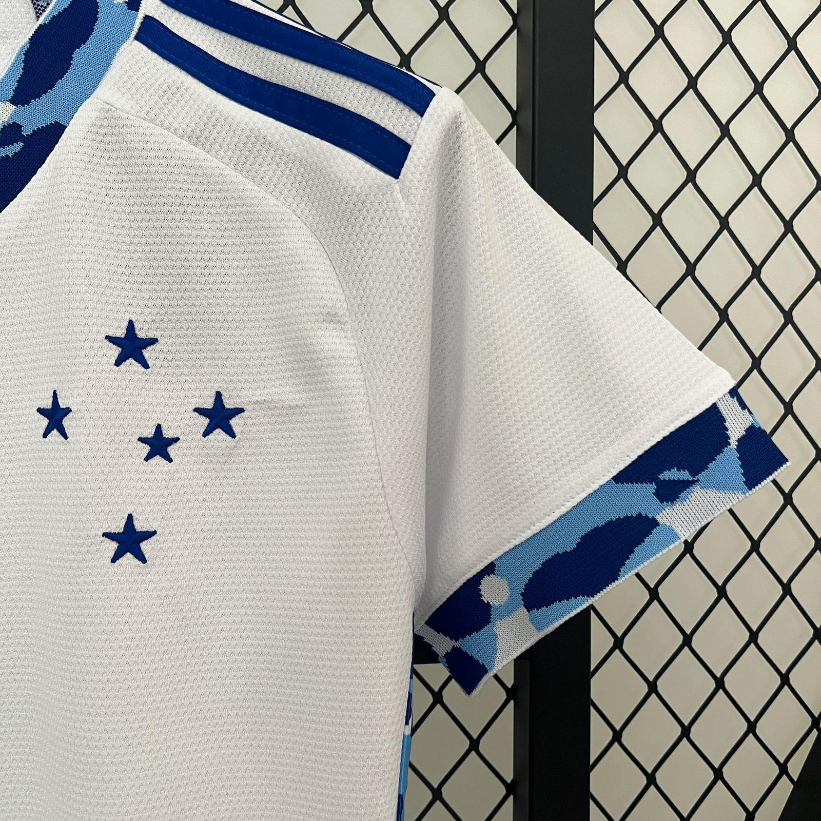 Camisa Cruzeiro Away 24/25 - Adidas Versão feminina