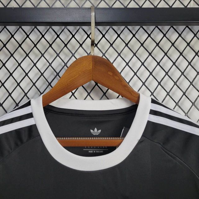 Camisa Liverpool Goleiro 25/26 torcedor adidas Masculina - Preta