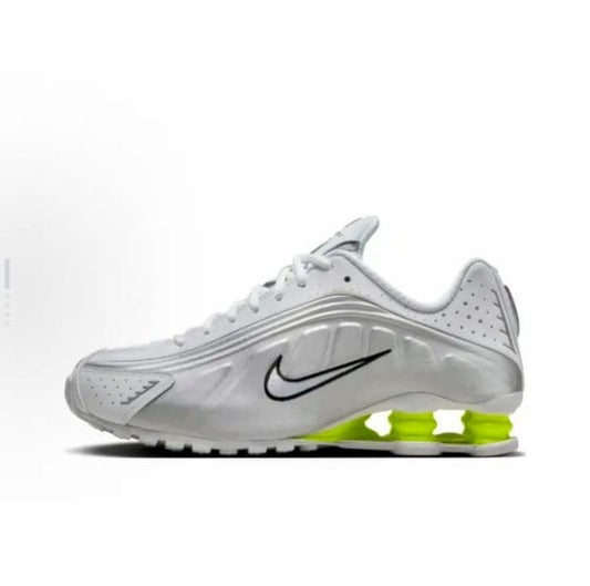 Nike shox R4