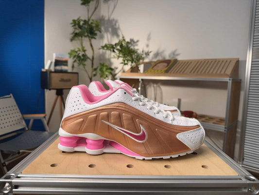 Nike shox R4