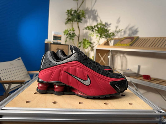 Nike shox R4