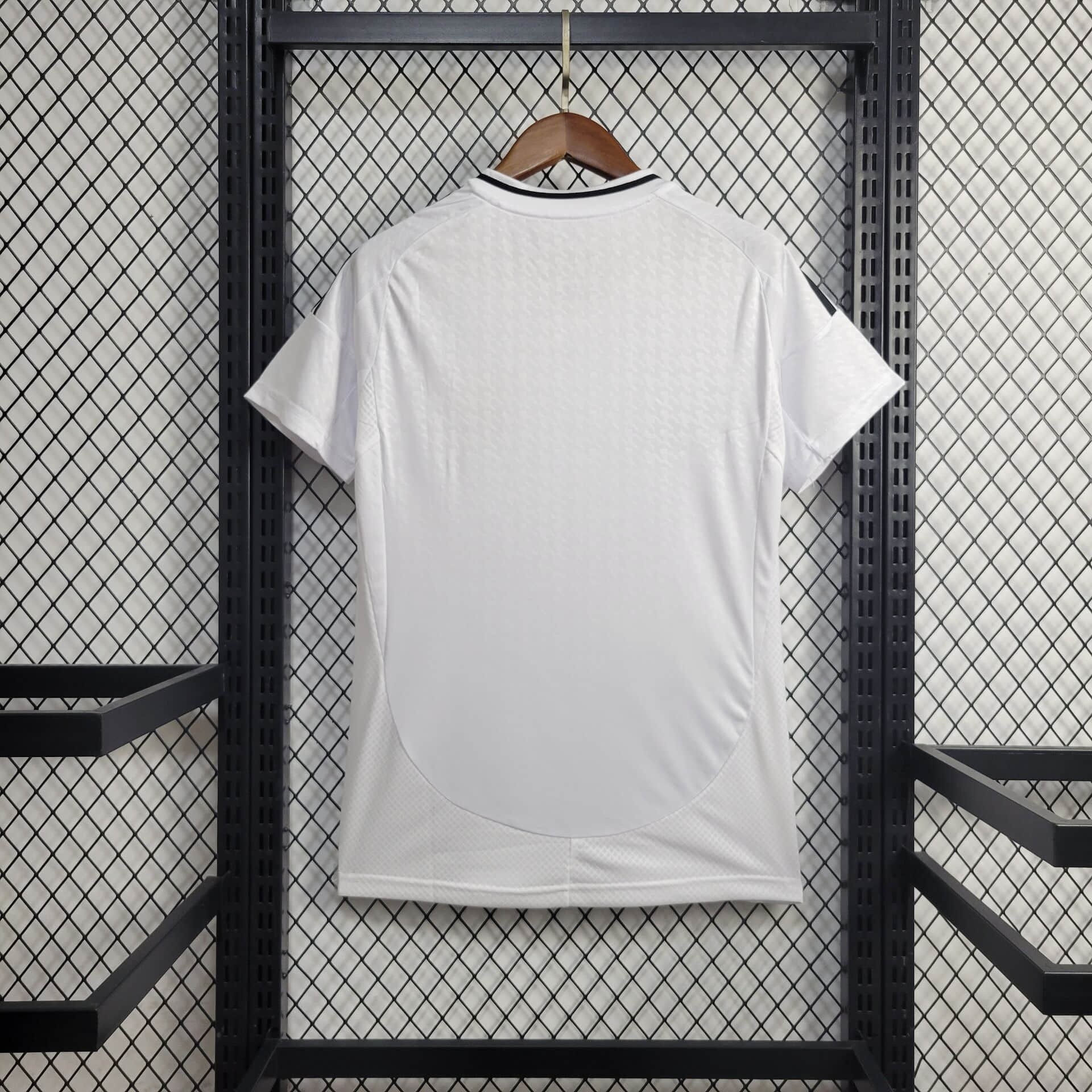 Camisa Feminina Real Madrid 2024/25 Home