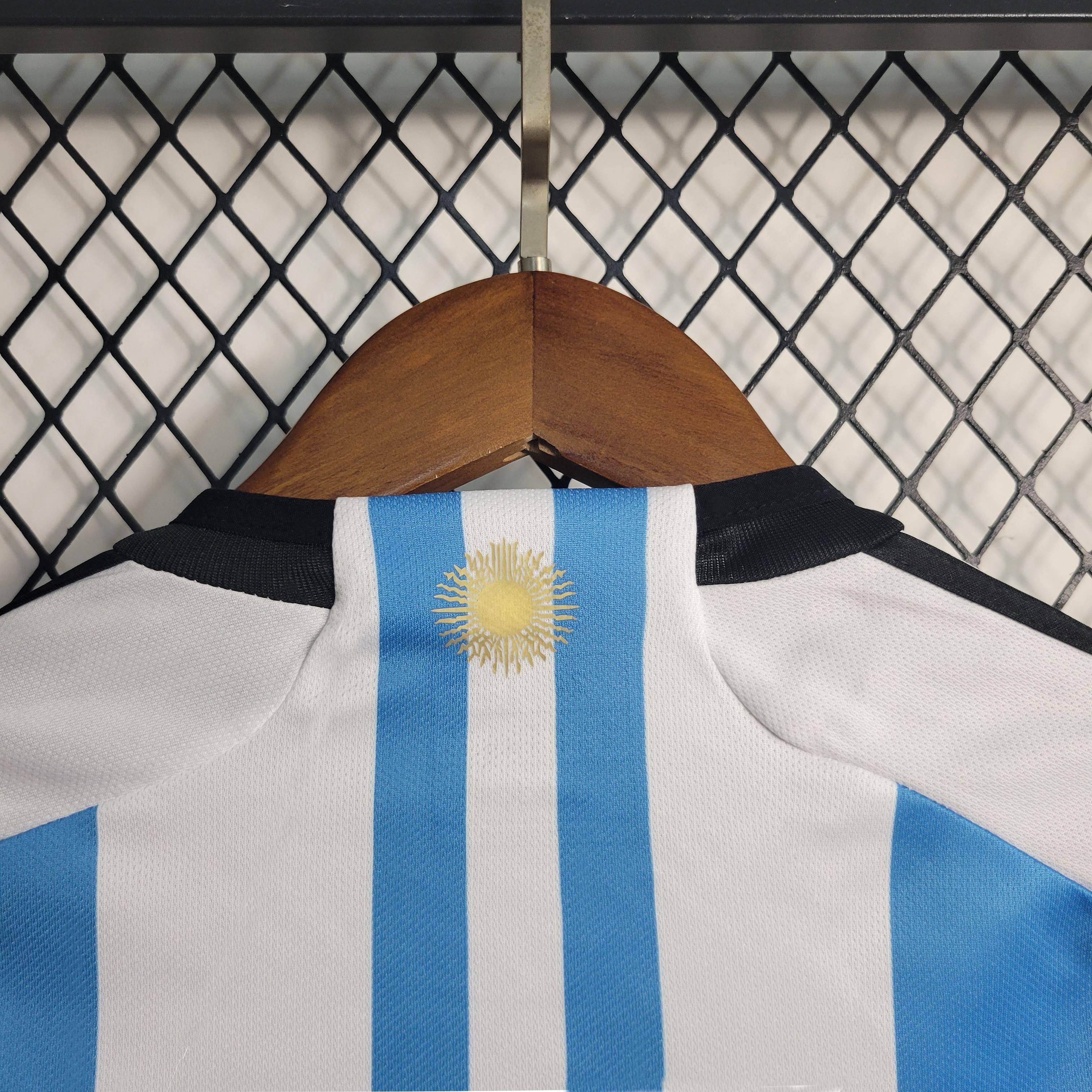 Conjunto Infantil Argentina 2022/23 - Home