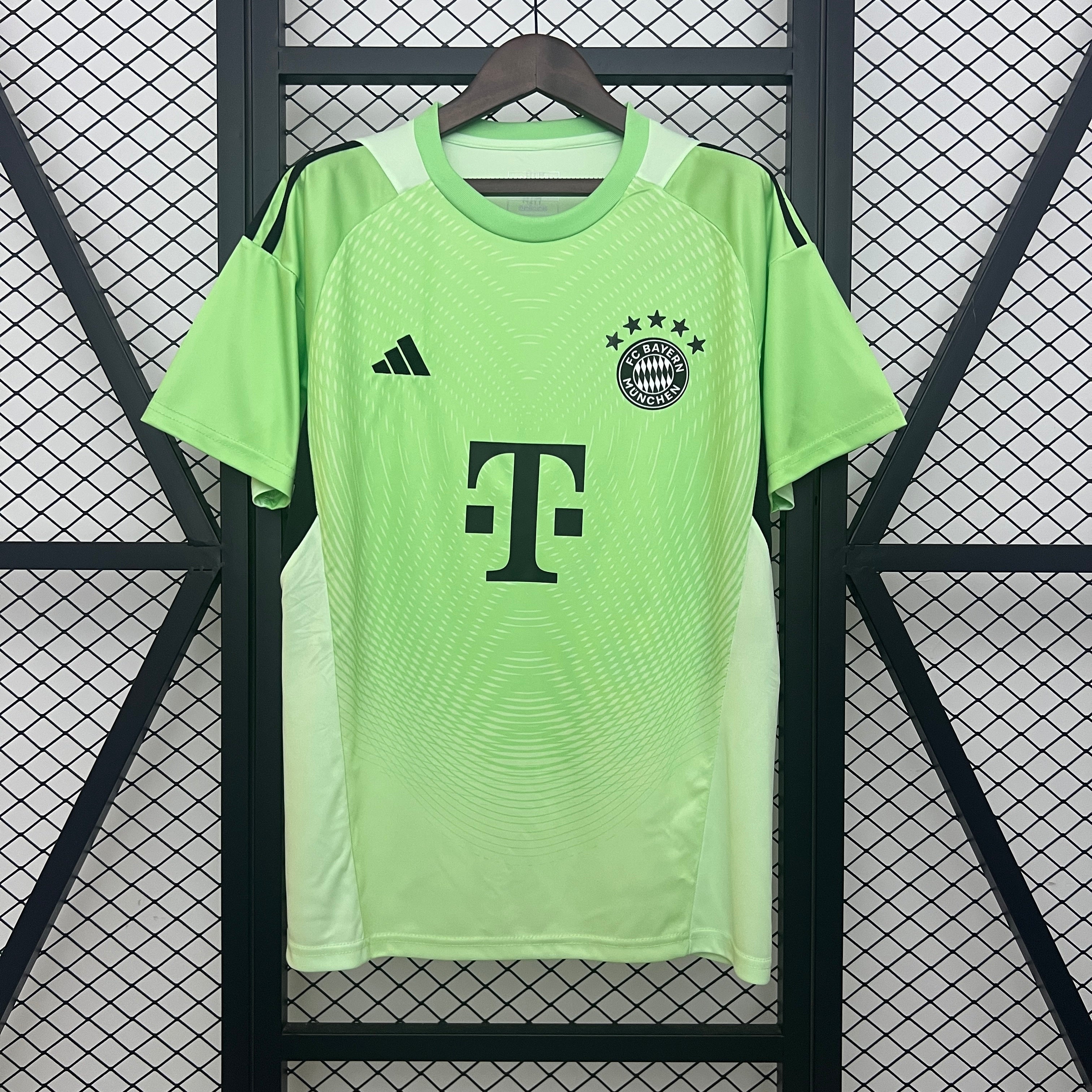 Camisa 25/26 Bayern Munich Goleiro - Torcedor