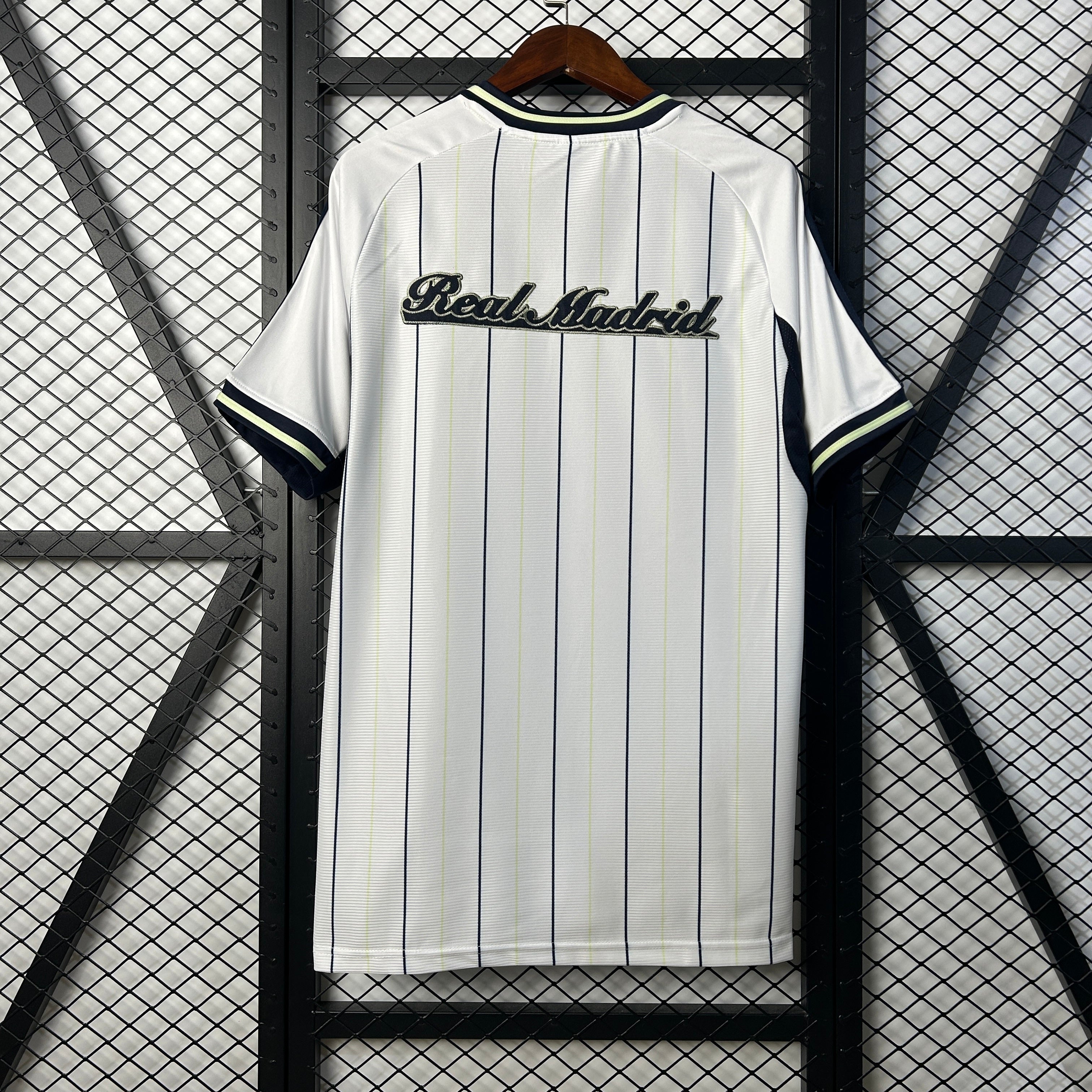 Camisa 25/26 Real Madrid Special Edition - Torcedor