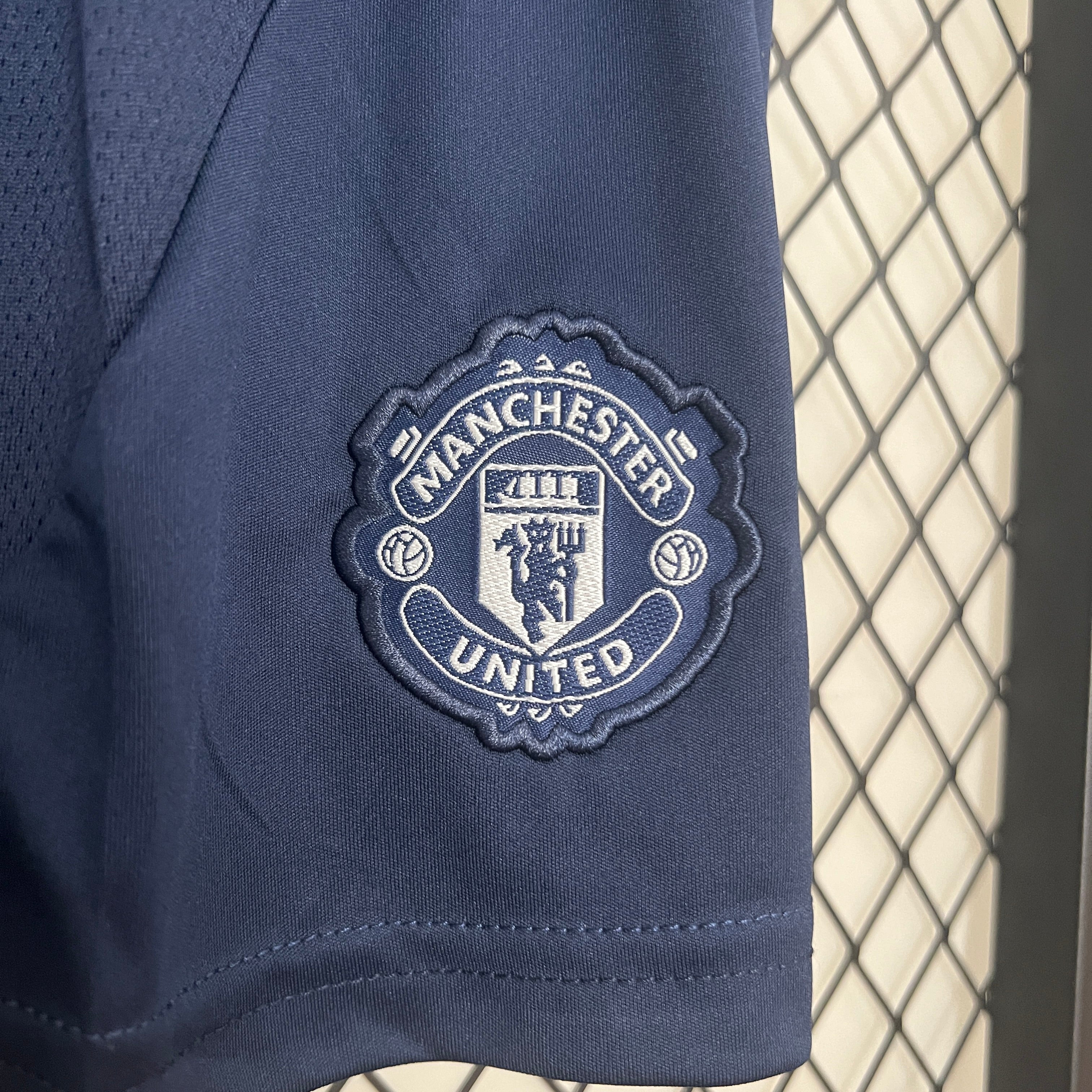 Conjunto Infantil Manchester United 2024/25 - Away