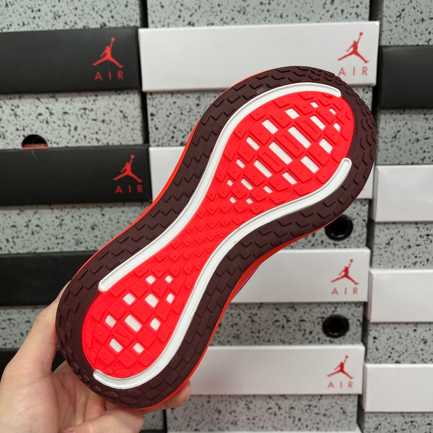 Air Zoom Vomero Plus Hyper Pink Bright Crimson pronta entrega