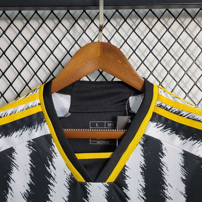 Camisa Juventus 2023/24 Home