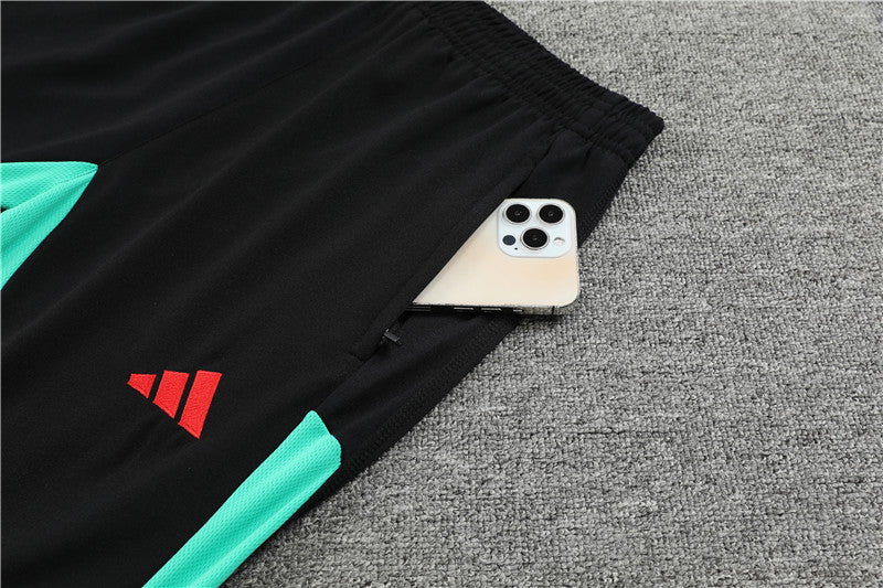 Agasalho de Treino Manchester United 2023/24