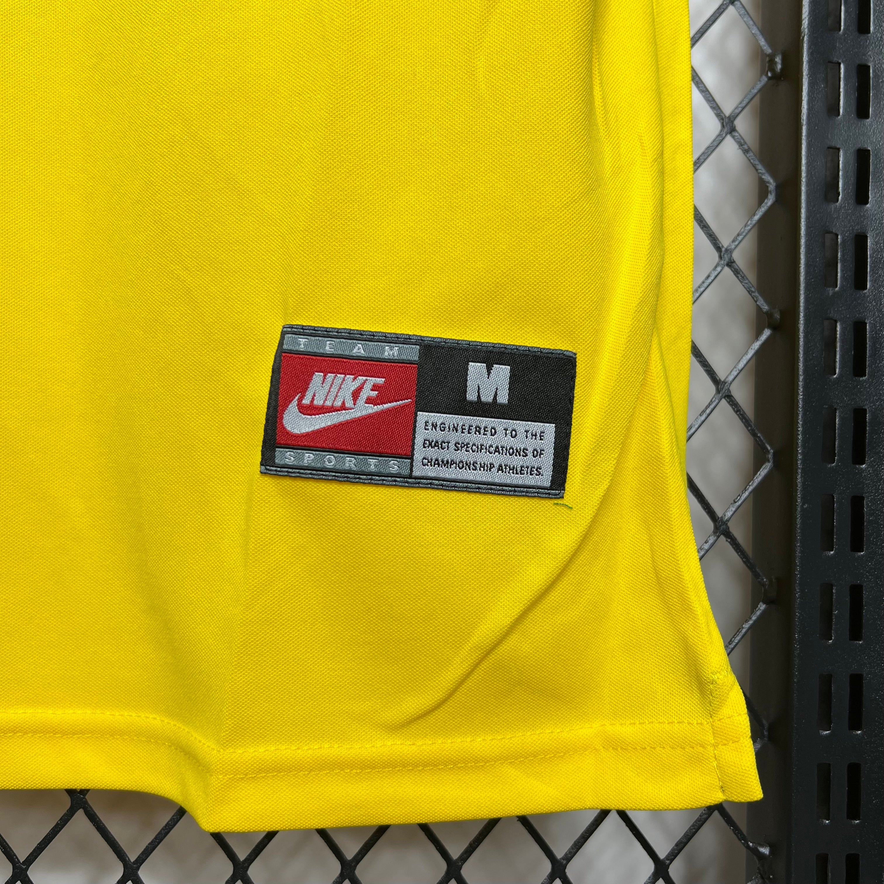 Camisa Retrô Seleção Brasil 1998/98 Home