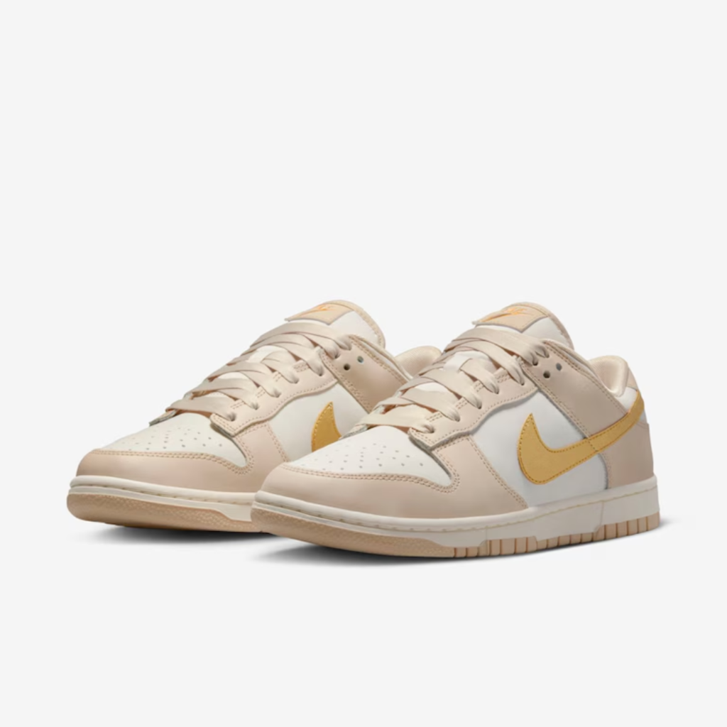 Dunk low metalic gold