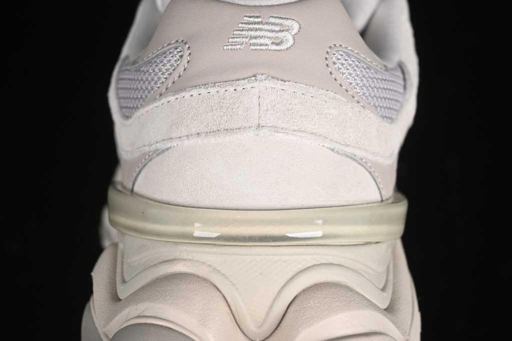 New balance 9060 grey moonbeam pronta entrega