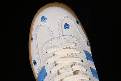 Gazelle beige ligh blue floral