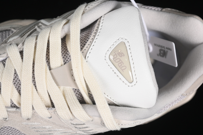 New balance 9060 grey moonbeam pronta entrega